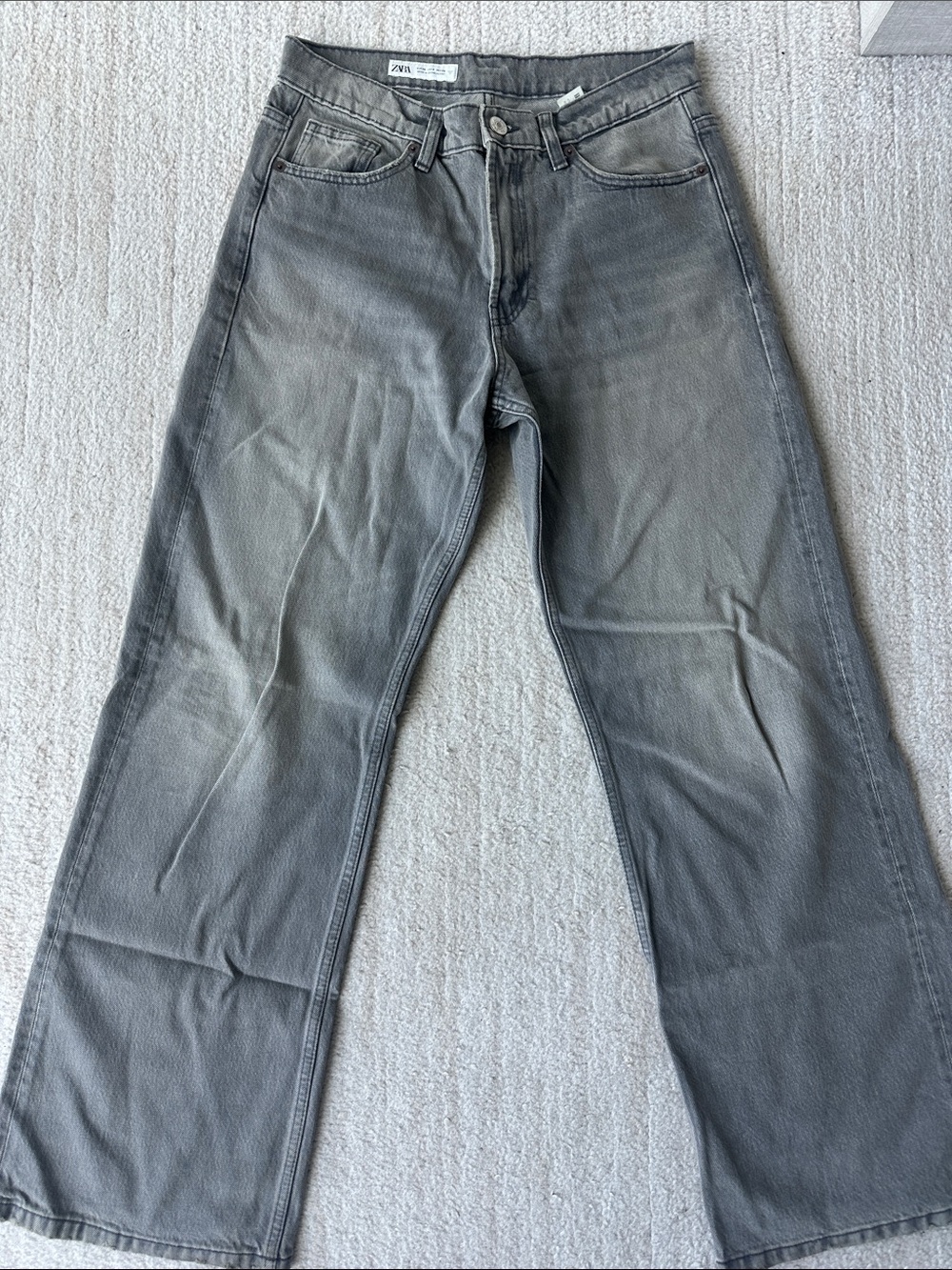 Zara Women's Faded black Jeans - Picture 2 of 5